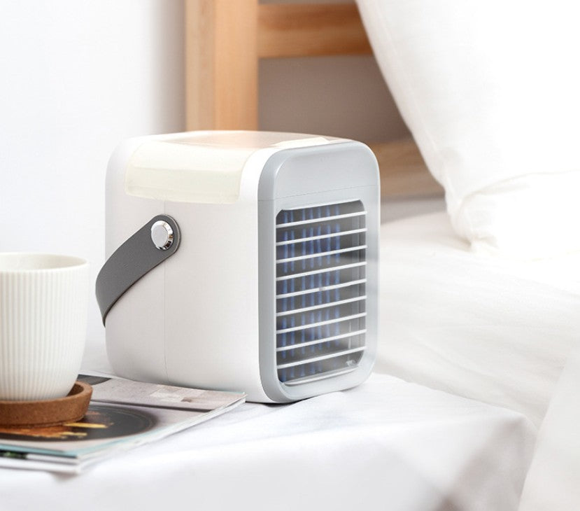 Ventilador USB Portátil con Enfriamiento por Agua Recargable